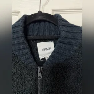 AERIE Sherpa bomber jacket , cardigan size medium‎ black full zip thumbnail 4