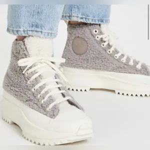 Converse Sherpa Vapor Mauve Egret Violet Ore Size 8 thumbnail 1