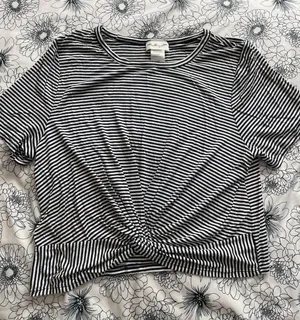 Gaze Knotted Top Multiple Size L thumbnail 1