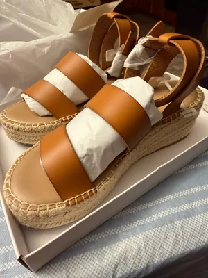 Shoes Brown Size 8 thumbnail 1