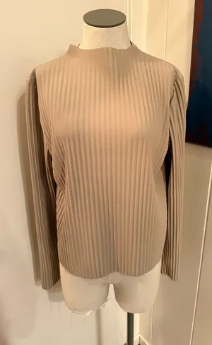 Babaton Aritzia Women's Long-Sleeve Ribbed Mock Neck Top - Beige Sz S thumbnail 1