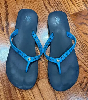 Tory Burch Flip-Flops thumbnail 1
