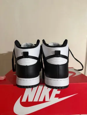 Nike Dunk High Black White thumbnail 3