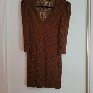FREE PEOPLE Dana’s Bodycon Textured Lace Dress in Rust Brown Size XS thumbnail 4