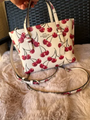 NWT ❤️ Coach Mollie Tote Bag 25 With Cherry Print thumbnail 9