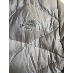 The North Face women's silver gray puffer size medium thumbnail 5