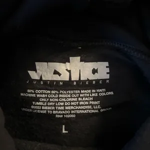 Justin Bieber tour hoodie thumbnail 4