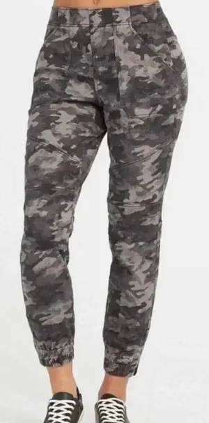 NEW Spanx Blackwash Camo Stretch Twill Cargo Jogger Pants Sz XS thumbnail 1