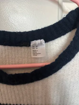 Charlotte Russe Sweater thumbnail 3