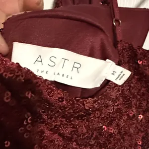 ASTR‎ the Label Sequin Twist Front Mini Party Dress Red Size Medium NWT C28 thumbnail 6