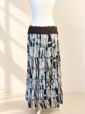 Metro Wear Tiered Maxi Skirt With Studded Belt Size L thumbnail 4