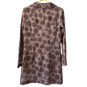 Compagnie‎ Internationale Express Small Sheer Full Top Geometric Button Down thumbnail 2