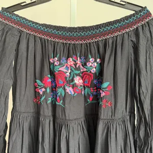 Free People Embroidered‎ Off Shoulder Fairy Dress Black Boho Peasant XS thumbnail 2