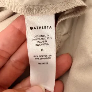 Athleta Skyline Short II Women 8 Abalone Beige Paperbag Waist thumbnail 6