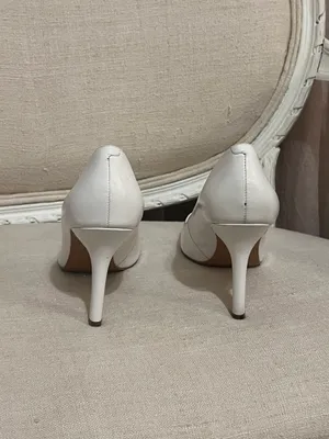 Nine West White Leather Martinar Pump thumbnail 3