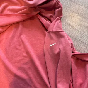Womens Nike Maternity Reversible Pullover Loose Dri-Fit Archaeo Pink Size Med thumbnail 11