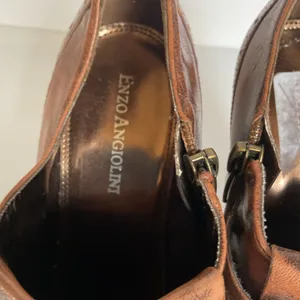 Vintage Enzo Angiolini Brown Leather Fringe Heels Double Buckle Pumps Size 7M thumbnail 9