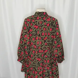 Anthropologie ERI + ALI Iona Floral Soft Swing Blouse Tiered Top Shirt Medium thumbnail 9