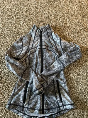 Lululemon Define Jacket thumbnail 4