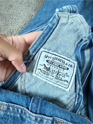 Levi’s Women’s Vintage Jeans Cotton Denim Overalls in Medium Wash XS thumbnail 9