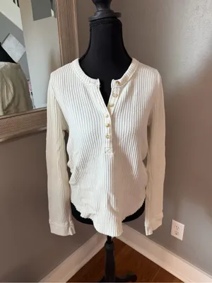 Faherty Legend Alpine Waffle Knit Henley Boho Soft Neutral Large. thumbnail 2