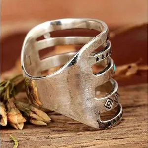 One piece Boho style ring with turquoise accents. Size: 7 thumbnail 5