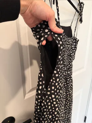 Black Polka Dot Tie thumbnail 4