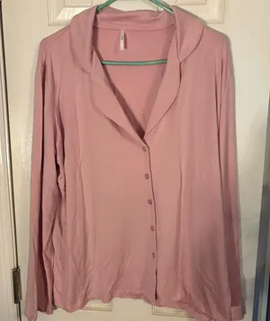 Women’s Soft Button thumbnail 1