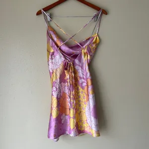ASOS Design Summer Pink Pop Floral Satin Cowl Neck Mini Dress Size Small thumbnail 9