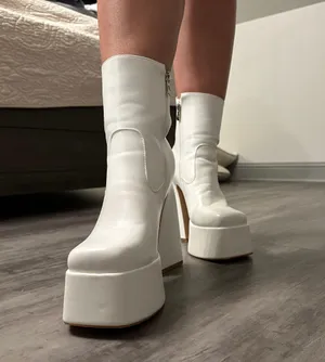 White Go Go Boots Size 9.5 thumbnail 2