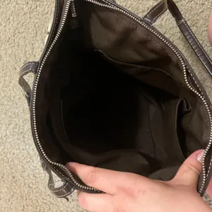 Coach Signature Monogrammed C Canvas Purse Travel Tote Bag Zip Closure thumbnail 8