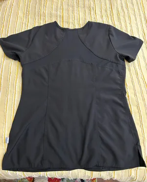 Med couture Scrub Top thumbnail 2