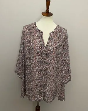 Rose & Olive Top Tunic Floral Split Neckline 3/4 Sleeve Smocking Pink Blue White thumbnail 1