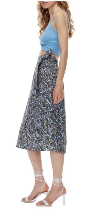 Aritzia Wilfred outlander floral skirt Medium thumbnail 1