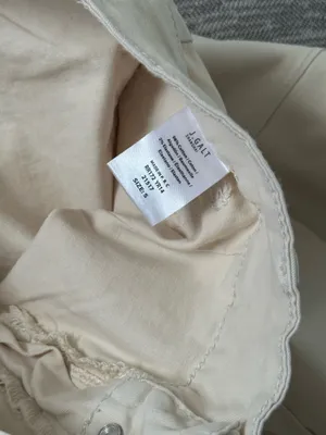 Brandy Melville J. Galt Low-Rise Cream Pants thumbnail 4