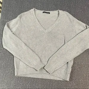 Brandy Melville Gray Sweater thumbnail 5