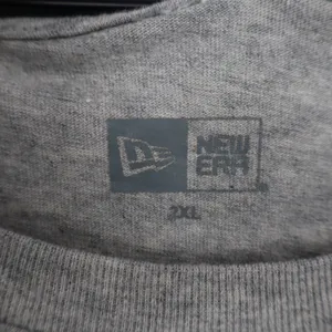 New Era Miami Dolphins NFL Womens XXL T-Shirt Gray Graphic Tee thumbnail 2