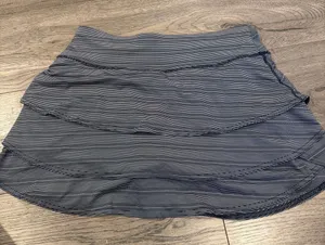 Athleta blue pattern golf skirt thumbnail 1