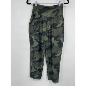 Old Navy Active Green Camo Joggers Pants Crop High Rise Womens Medium NEW thumbnail 9
