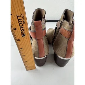 COACH‎ Pauline Taupe Suede Leather Buckle Ankle Boots Booties Womens Size 6 thumbnail 3