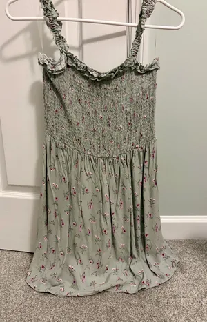 Sage Green floral dress thumbnail 1