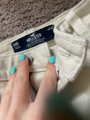 Hollister Cargo Pants thumbnail 2