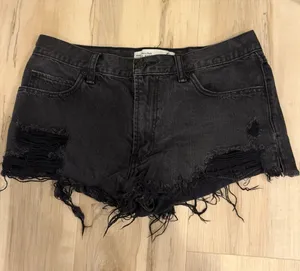 Abercrombie & Fitch Black Distressed Cutoff Jean Shorts thumbnail 1