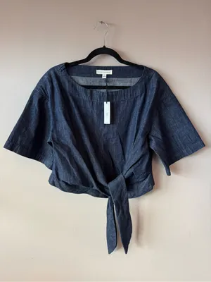 Banana Republic NWT Women’s Denim Cropped Tie Shirt Blouse Size Small thumbnail 2