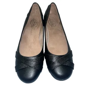 NWOT Life Stride Adalene Black Faux Leather Comfort Flats 10M thumbnail 2