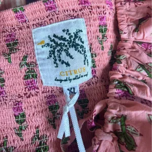 Women’s Citrus Alba Pink Floral Dres Size XL NWT thumbnail 4