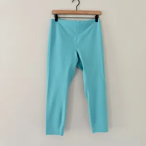 Lululemon Wunder Train HR Crop 23 High Rise Everlux Leggings Size 12 thumbnail 12