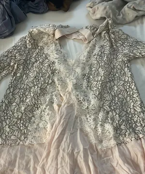 Free People thumbnail 1