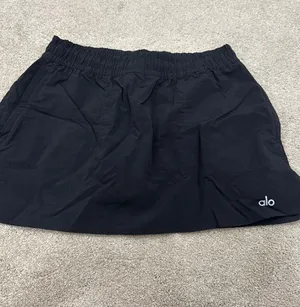 Alo Skirt thumbnail 1