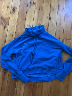 Sweaty Betty Escape Luxe Fleece Hoodie size XS in color lightening blue thumbnail 2